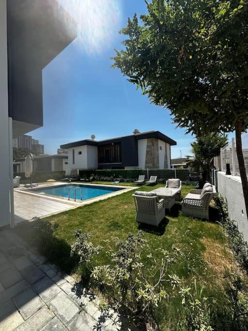 Private Pool For Daily Rent In *