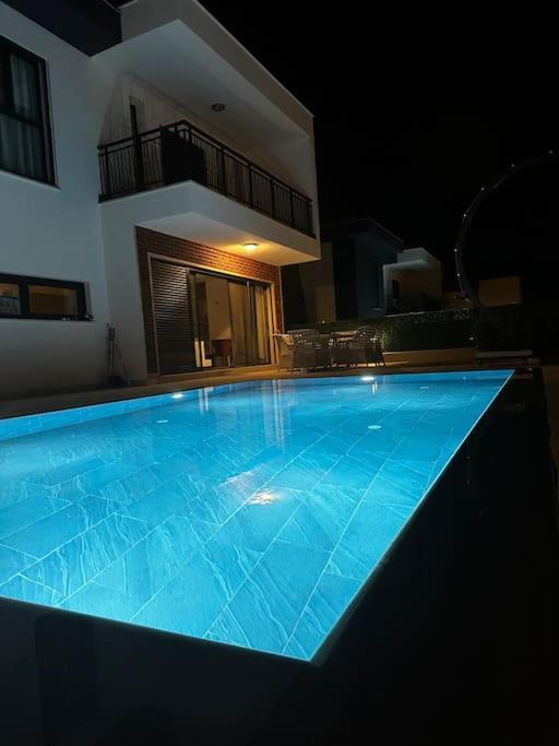Villa Private Pool For Daily Rent In Kuşadası