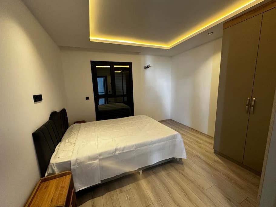 Private Pool For Daily Rent In Villa